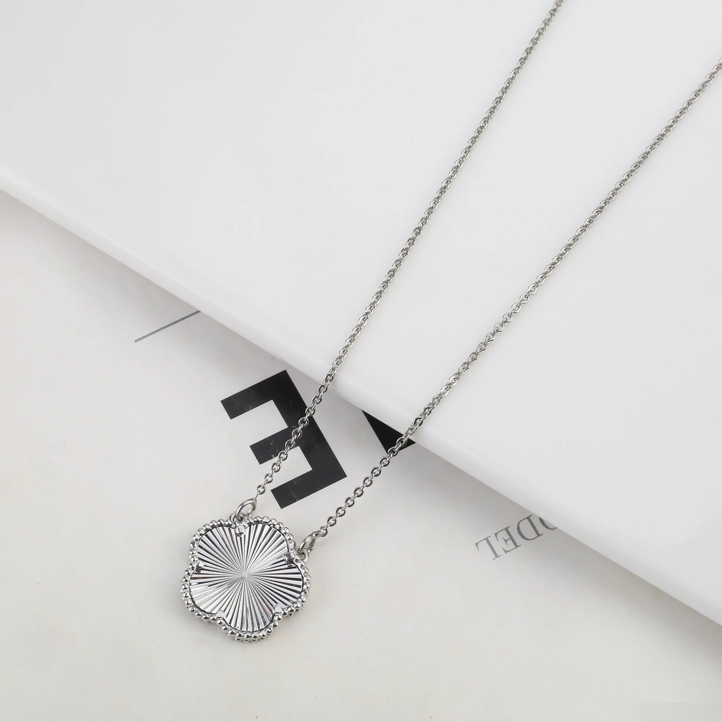 Five Leaf Flower Set