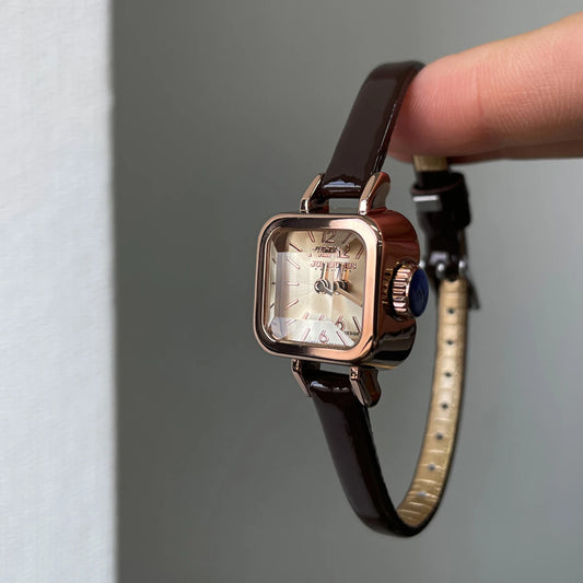 Vintage Light Inspired Quartz Watch