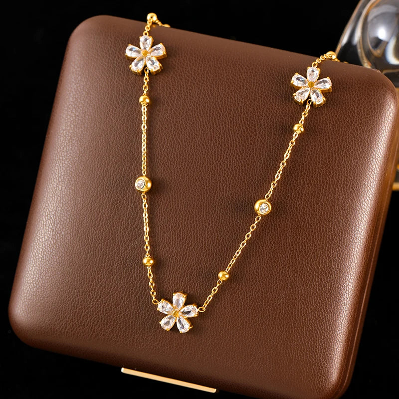 Clover Flower Necklace