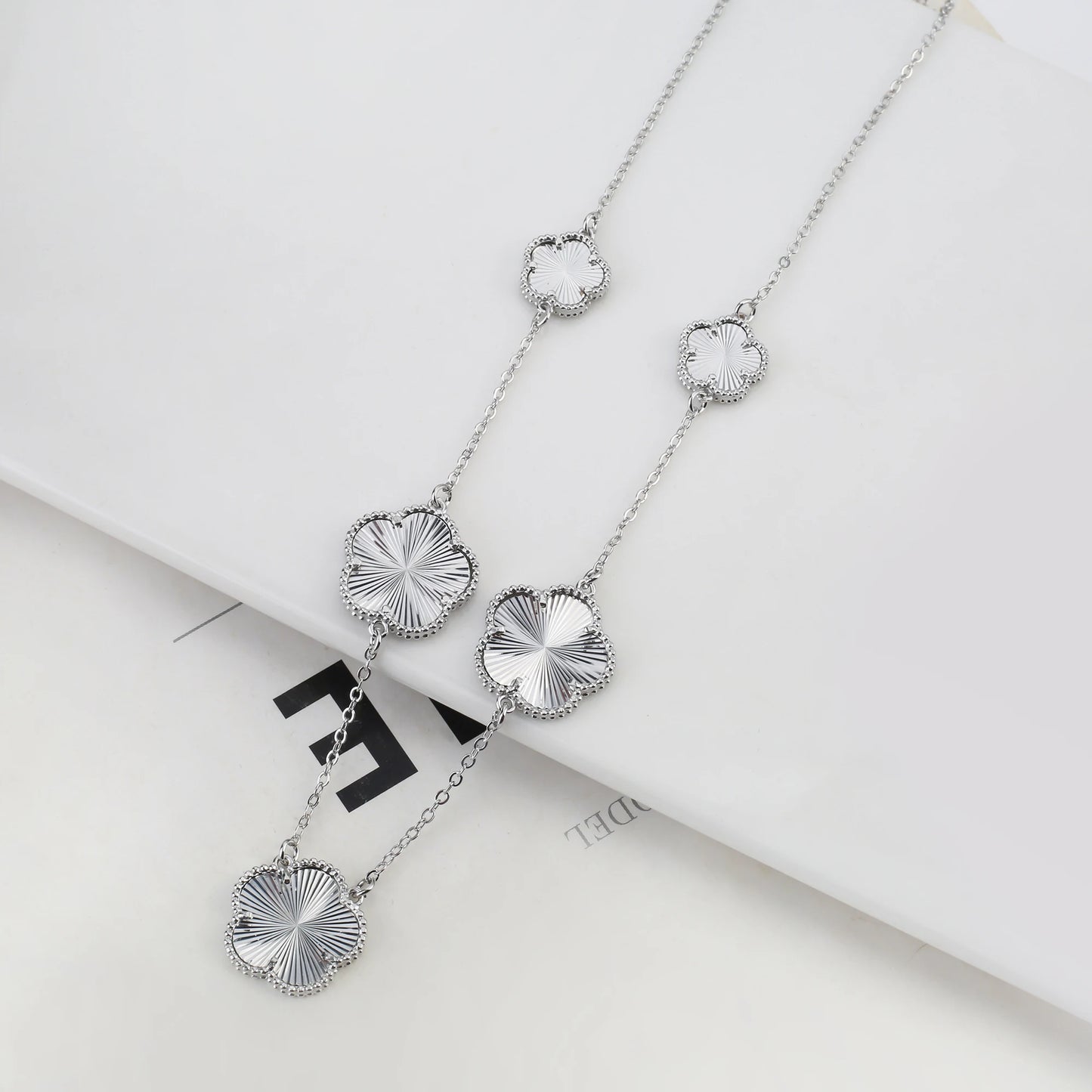 Five Leaf Flower Set