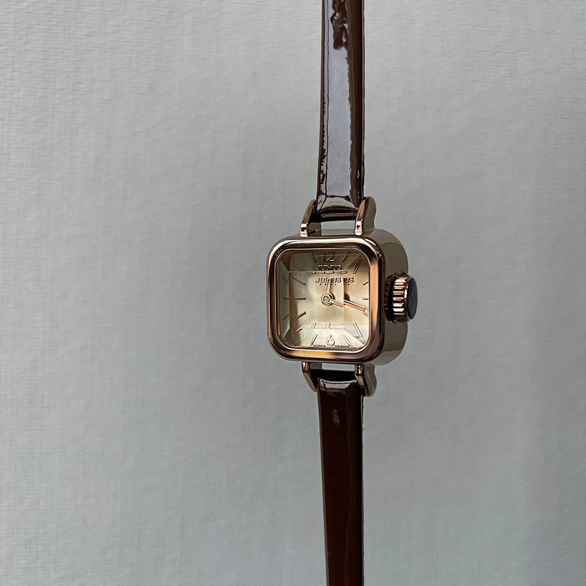 Vintage Light Inspired Quartz Watch