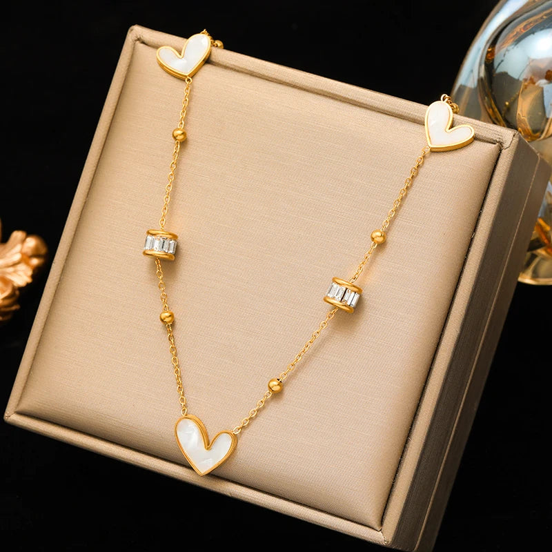 Clover Flower Necklace