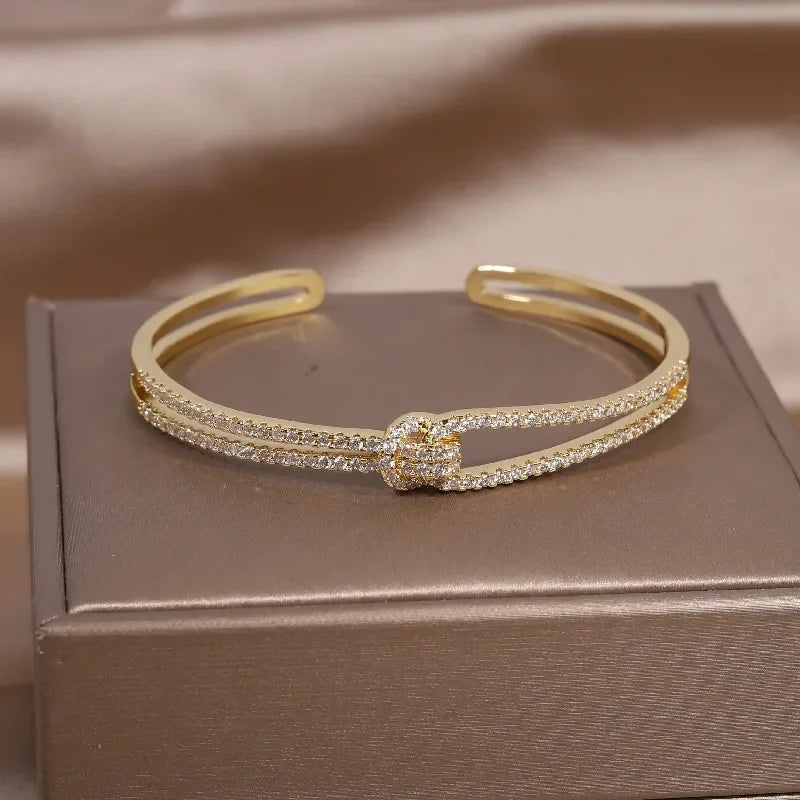 French bracelet