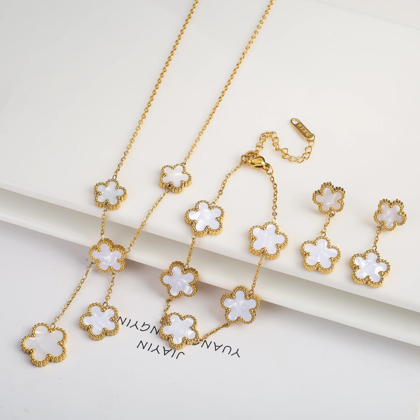 Colette Set
