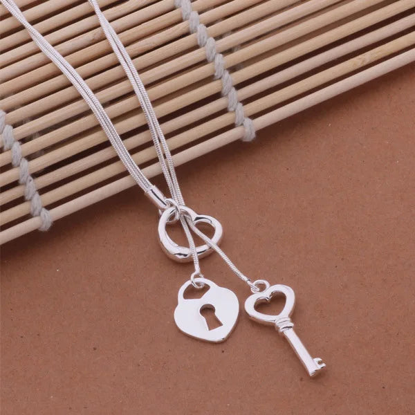 heart key Necklace