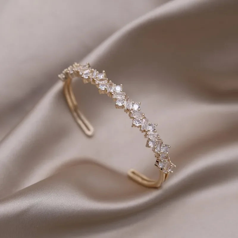 French bracelet