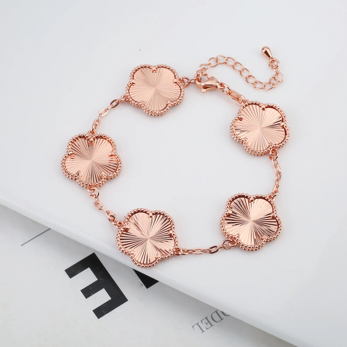 Five Leaf Flower Set
