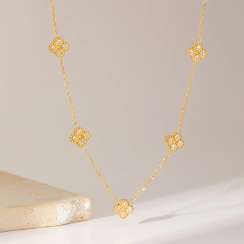 Clover Flower Necklace