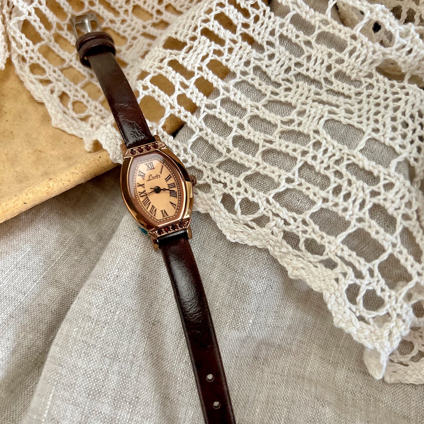 Vintage Coffee Brown Watch