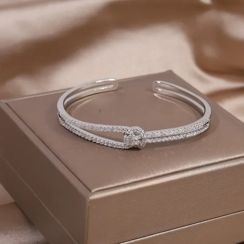 French bracelet