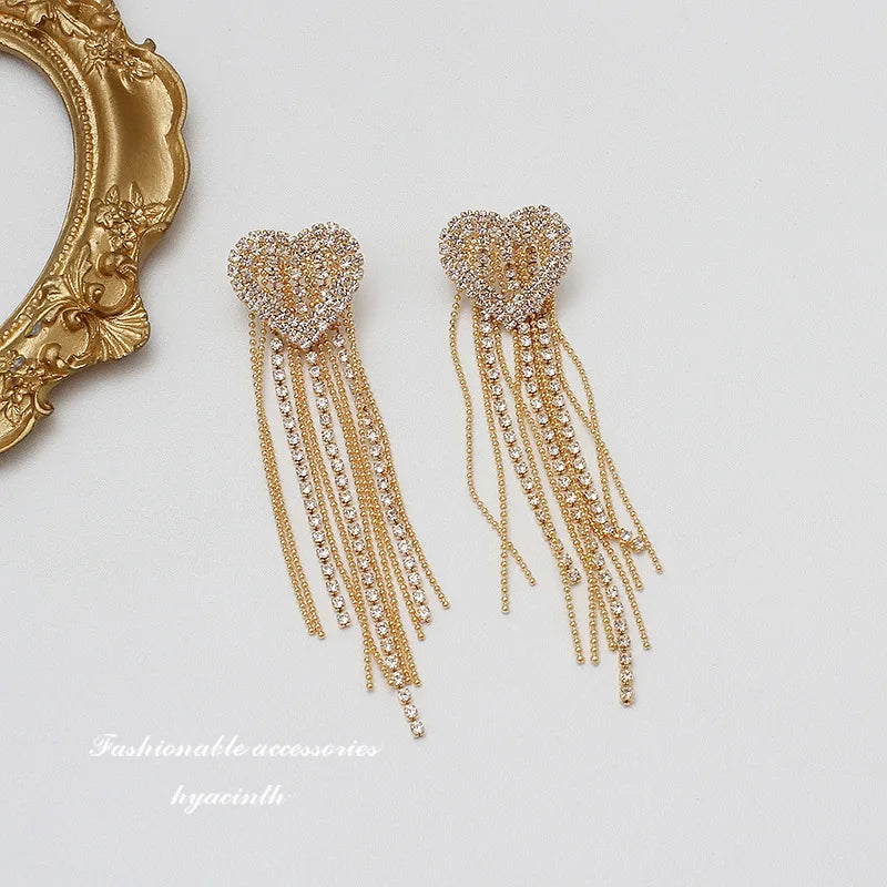 Della Earrings