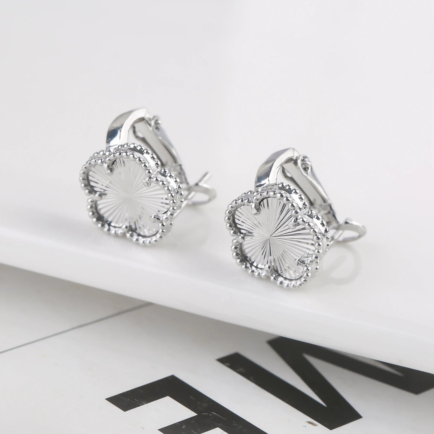 Five Leaf Flower Set