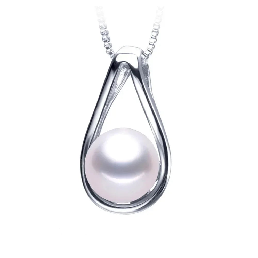 Pearl Pendants Necklace