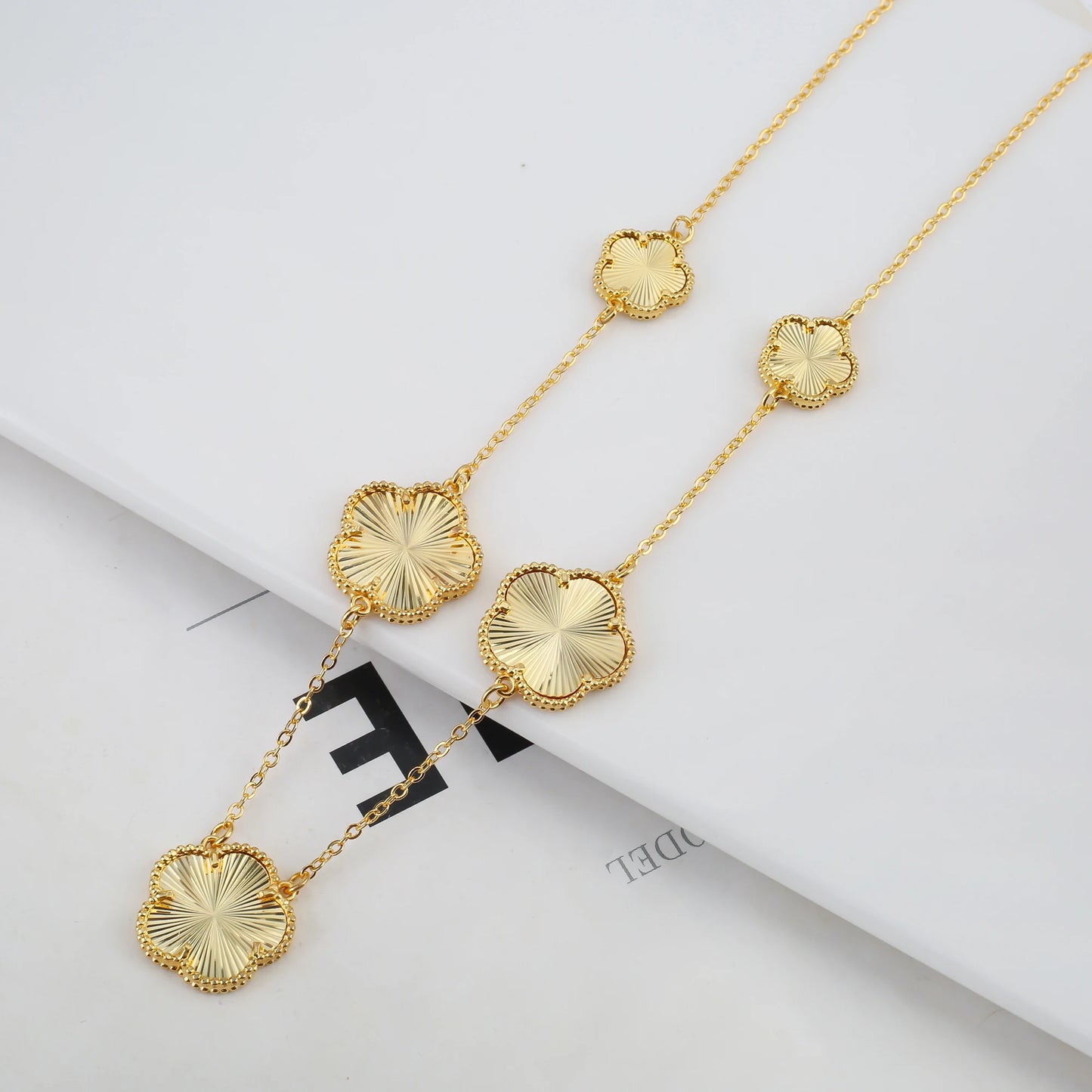 Five Leaf Flower Set
