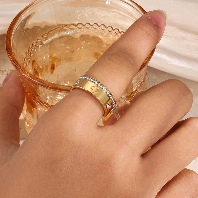 French Clover Ring