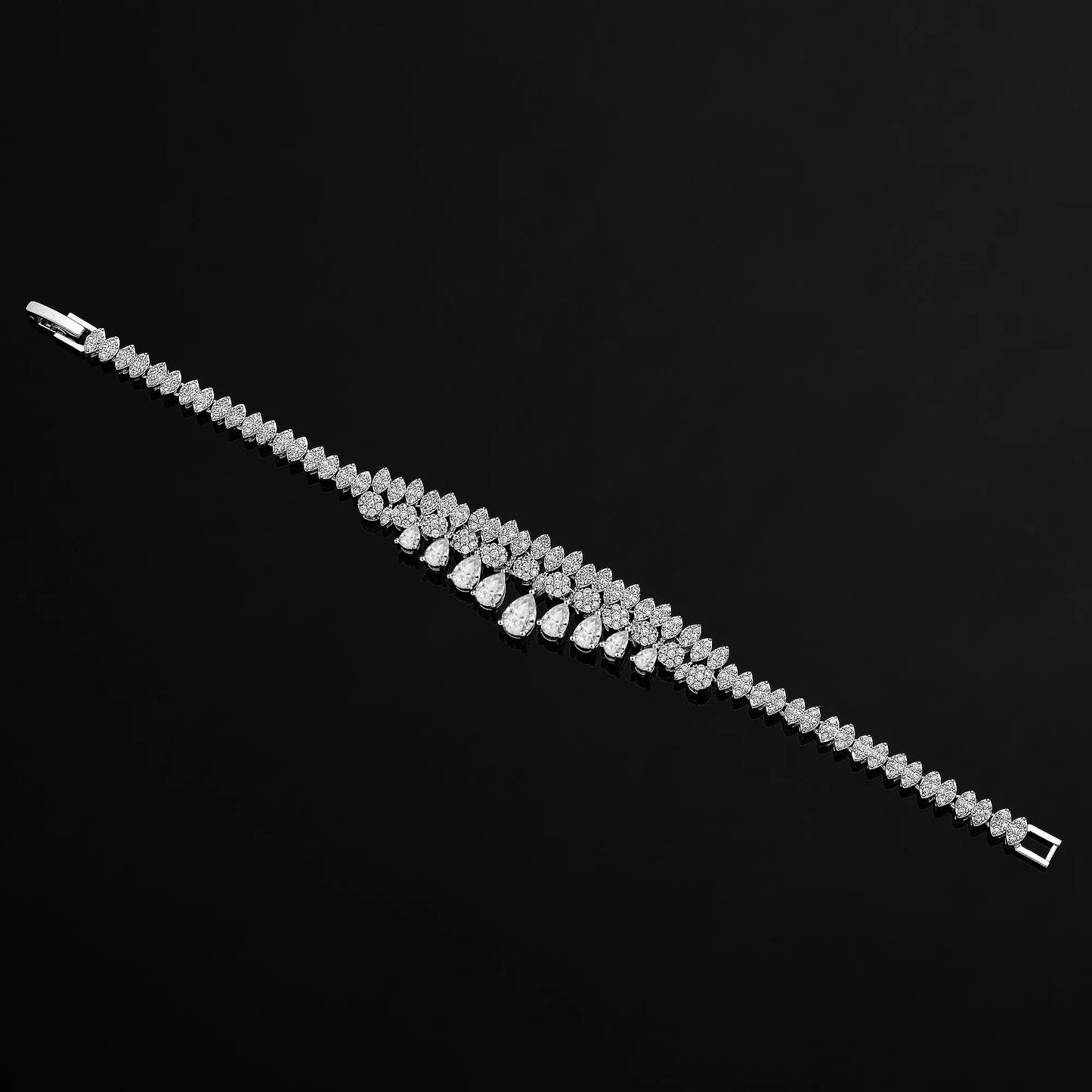 Nyx Jewelry Set