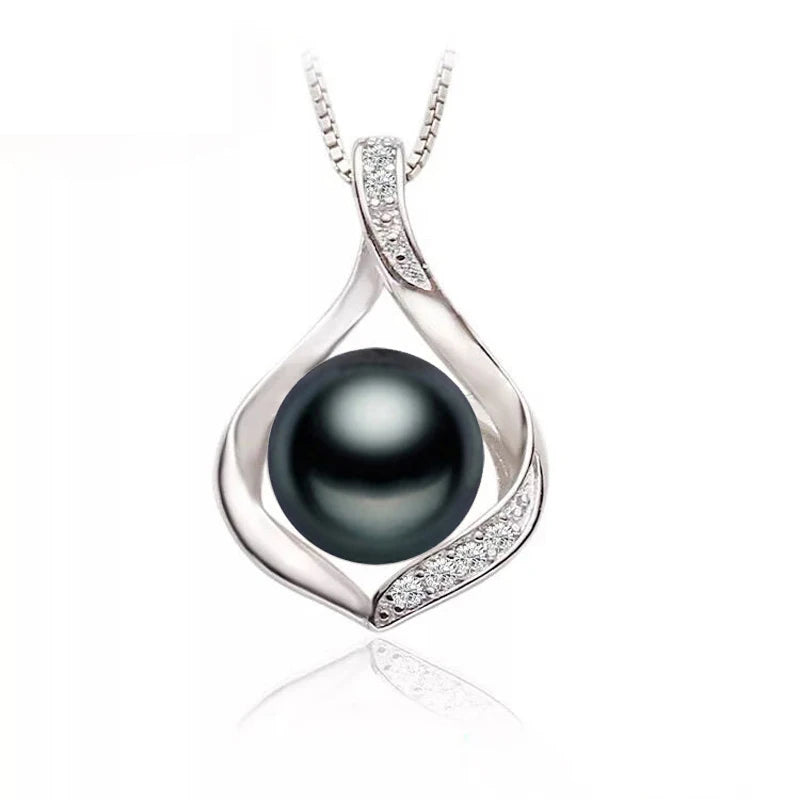 925 Sterling Silver Pearl necklace