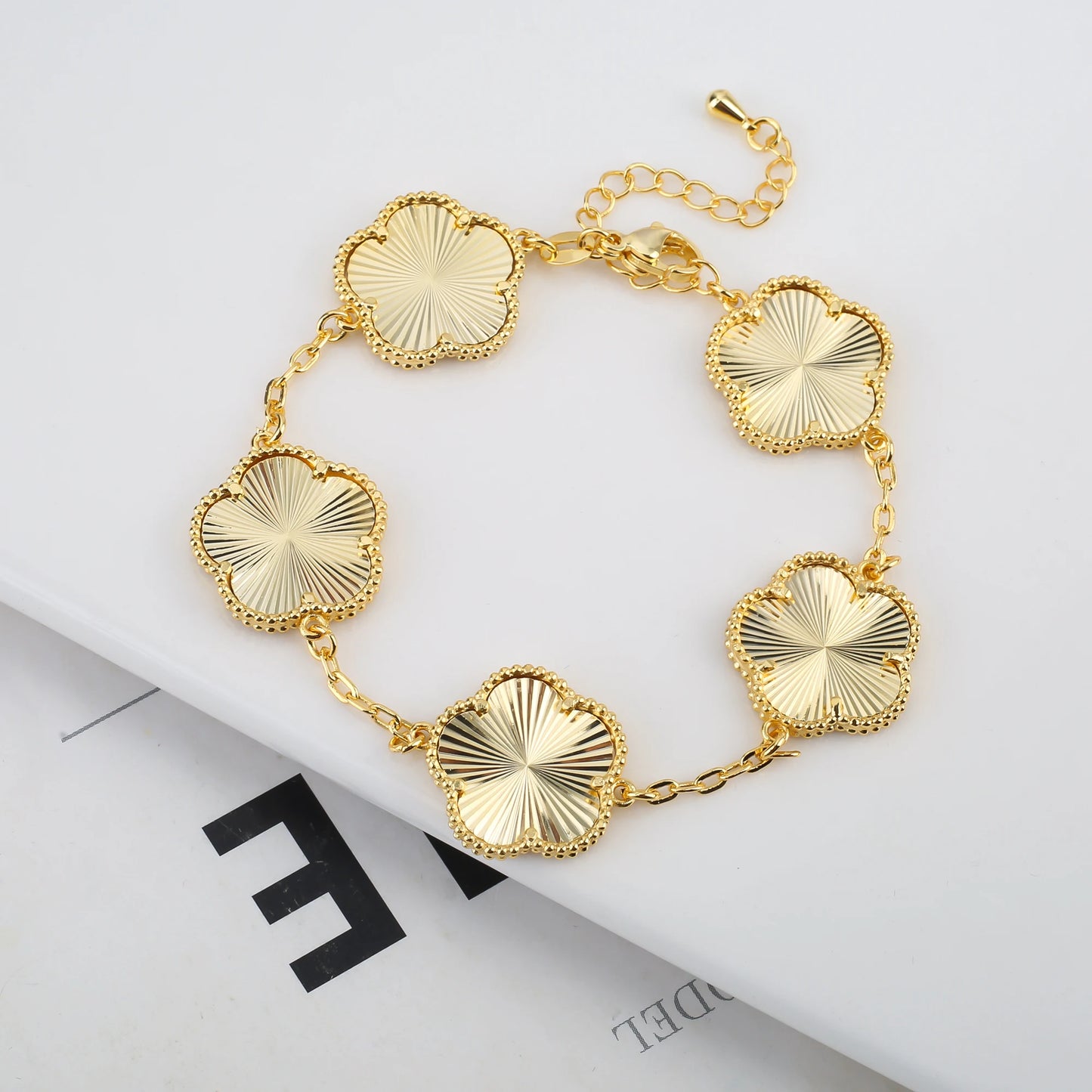 Five Leaf Flower Set