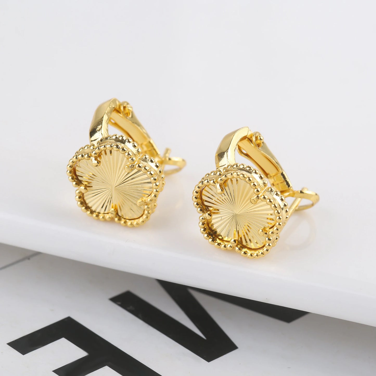Five Leaf Flower Set