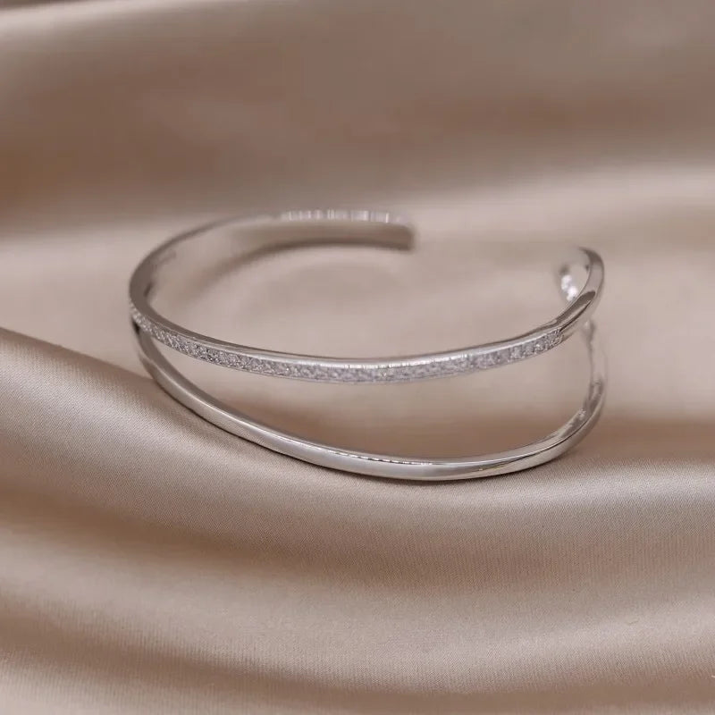 French bracelet
